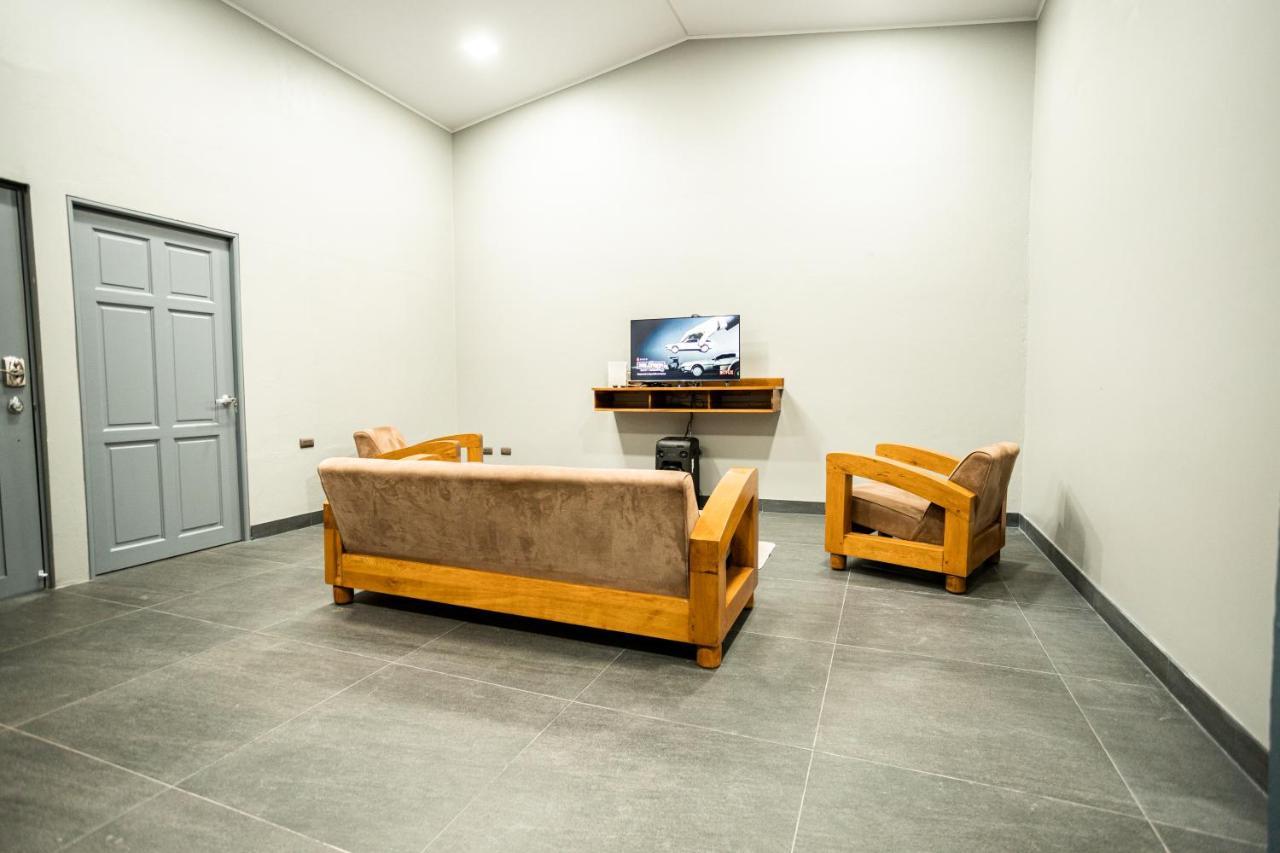 Casa Luz Hotell San Isidro De El General Exteriör bild
